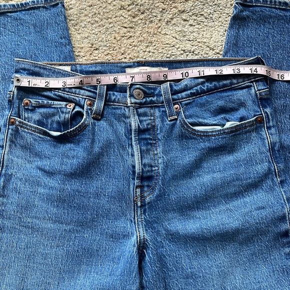 Levi’s Wedgie Icon Jeans - Picture 9 of 11